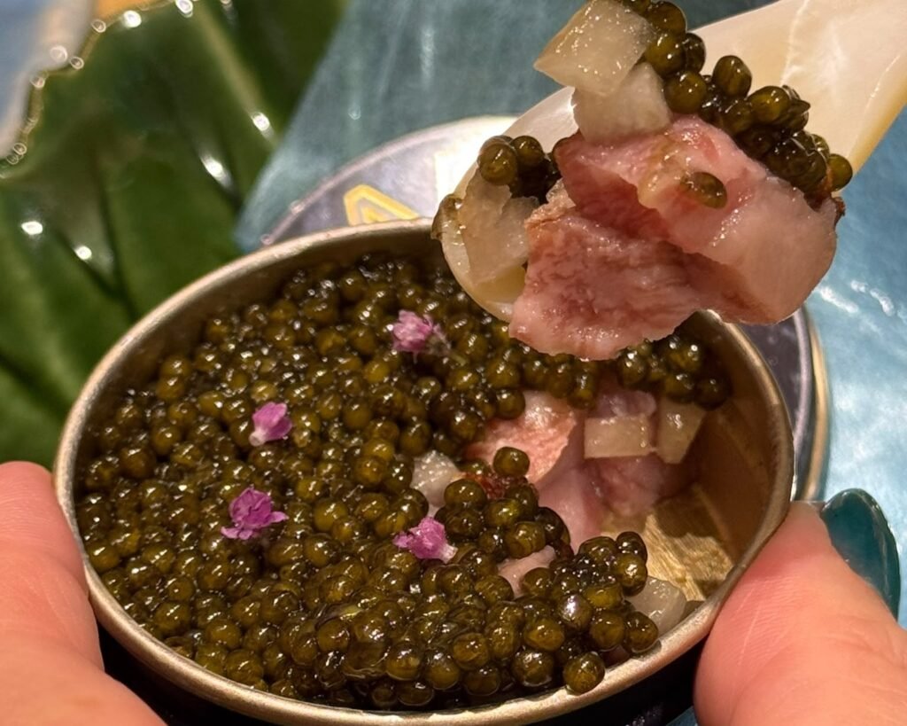 灣仔Omakase推薦│天鮨Ten Zushi一位難求的秘密 主廚Kenji的熟成魚壽司哲學 whatsapp image 2026 09 07 at 1.01.51 pm3