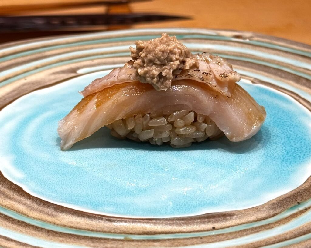 灣仔Omakase推薦│天鮨Ten Zushi一位難求的秘密 主廚Kenji的熟成魚壽司哲學 whatsapp image 2026 09 07 at 1.02.08 pm3