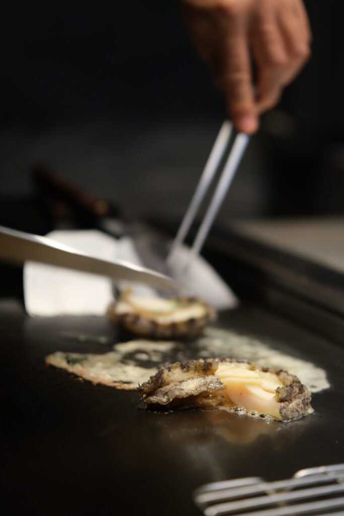 I M Teppanyaki & Wine 鑄鐵板燒!米芝蓮一星主廚 Mok San 親自坐鎮:必食立鱗燒、西班牙紅蝦意粉、火焰牛肉叉燒 dscf2421